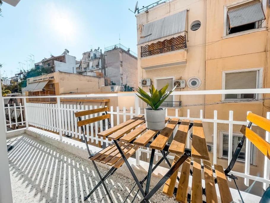 Luxury Apartment Close To Metro & Akropolis #2- Cielo Homes Athens Exterior photo